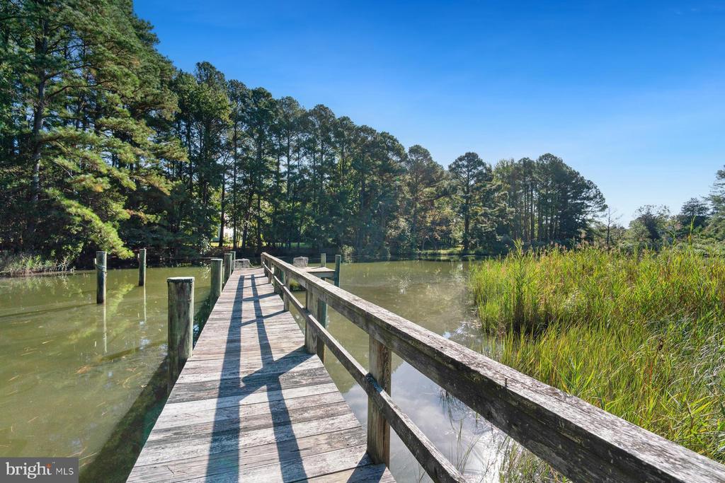 9171 DEEPWATER POINT RD ROAD