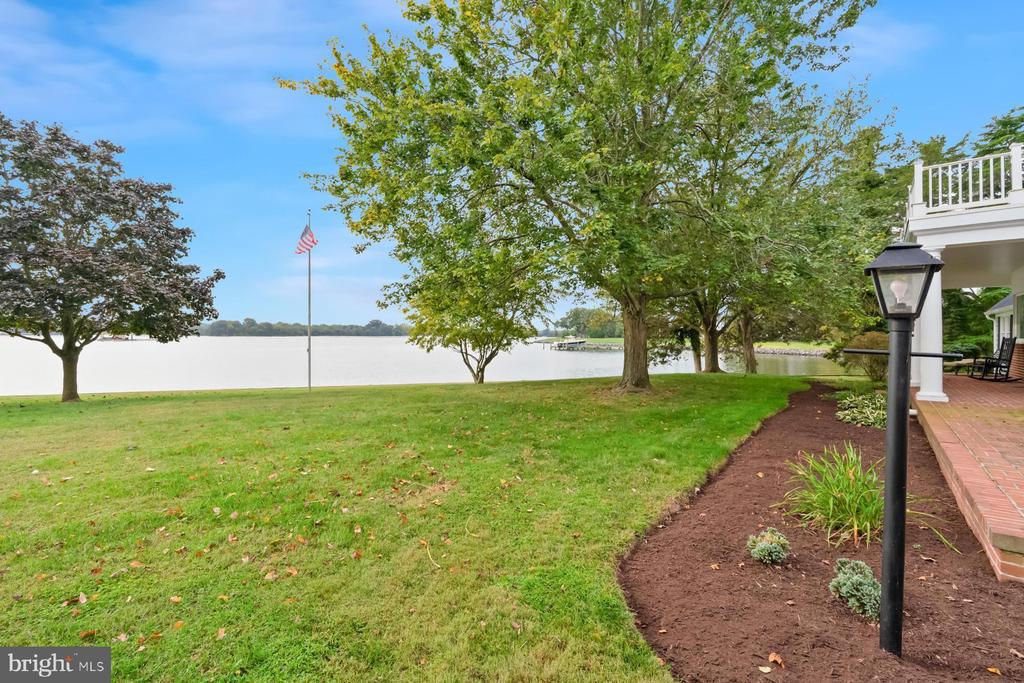 8515 DEEP COVE ROAD
