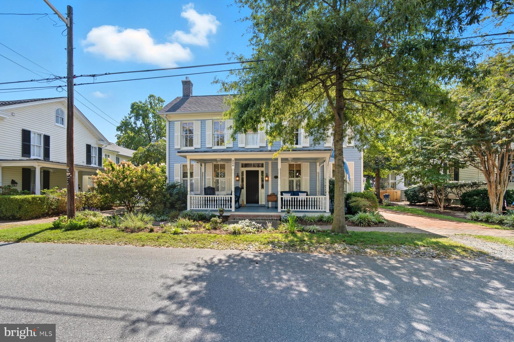 204 MULBERRY STREET