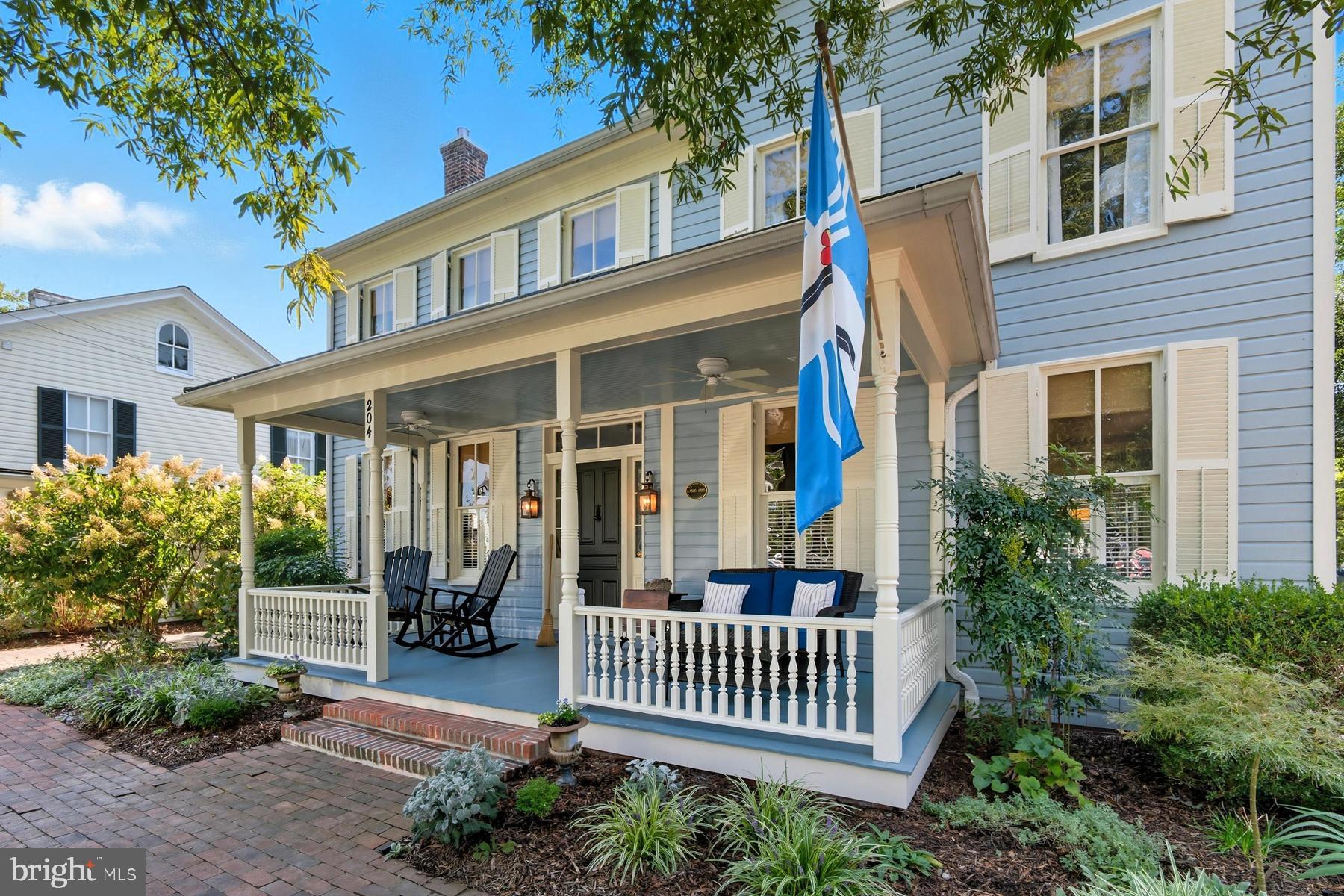 204 MULBERRY STREET