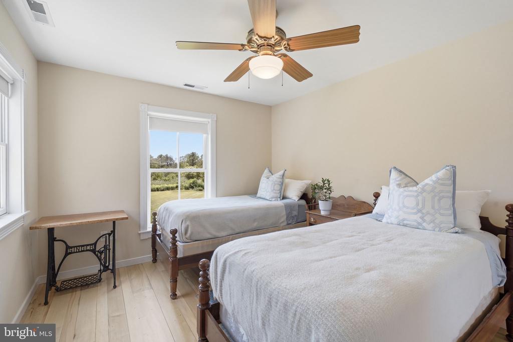 26226 LANGS LANDING ROAD