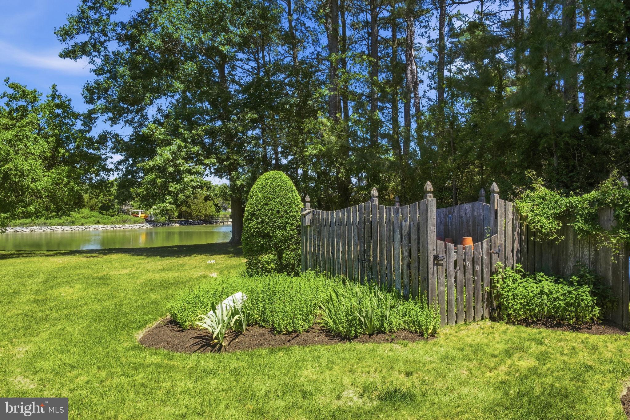 26226 LANGS LANDING ROAD