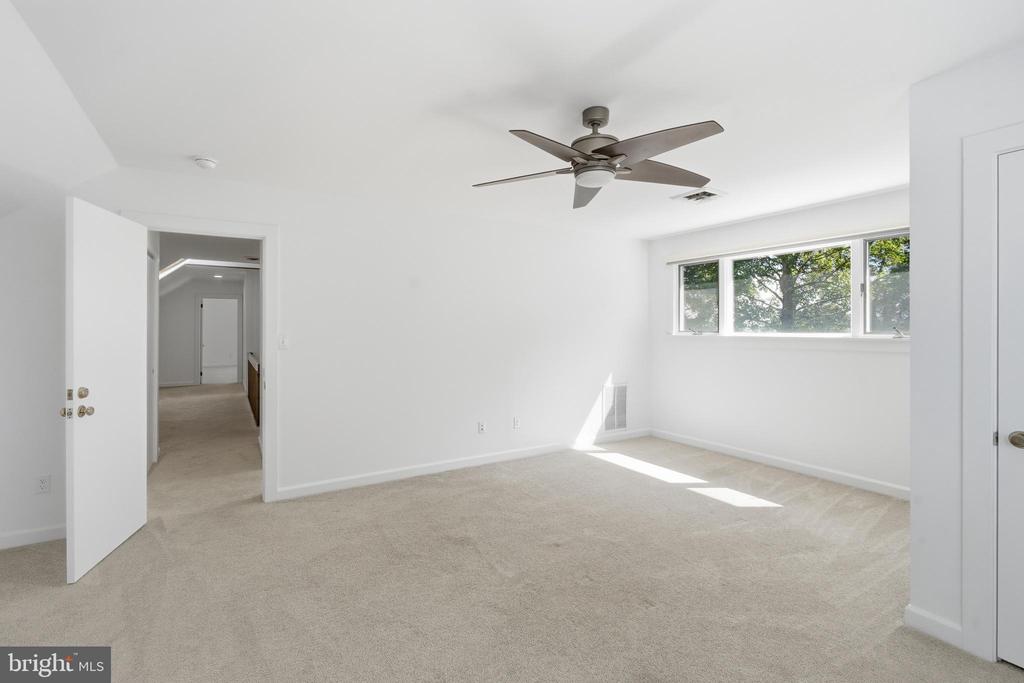 26279 DEEP WATER HARBOR ROAD