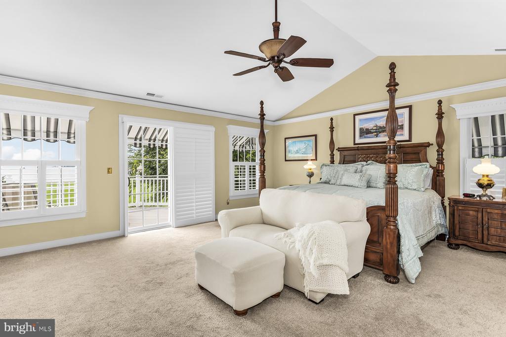 21477 ISLAND CLUB ROAD