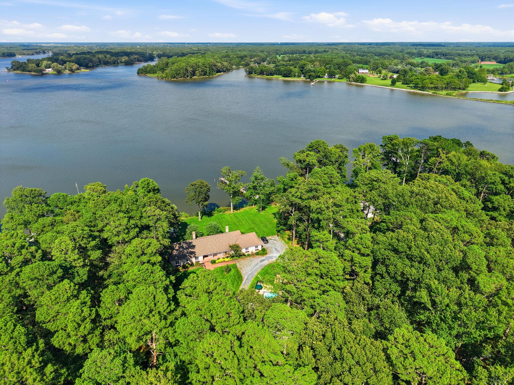 27476 TRAVELERS REST COURT