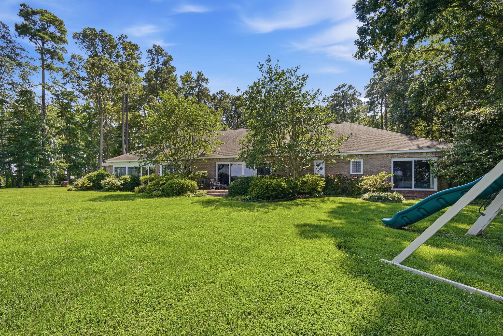 27476 TRAVELERS REST COURT