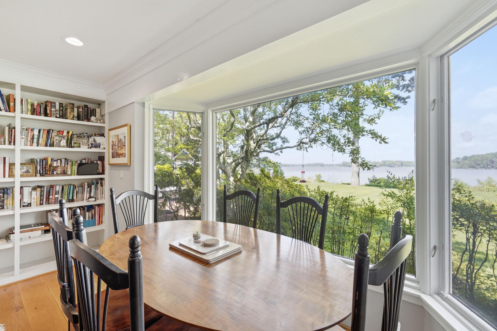 27476 TRAVELERS REST COURT