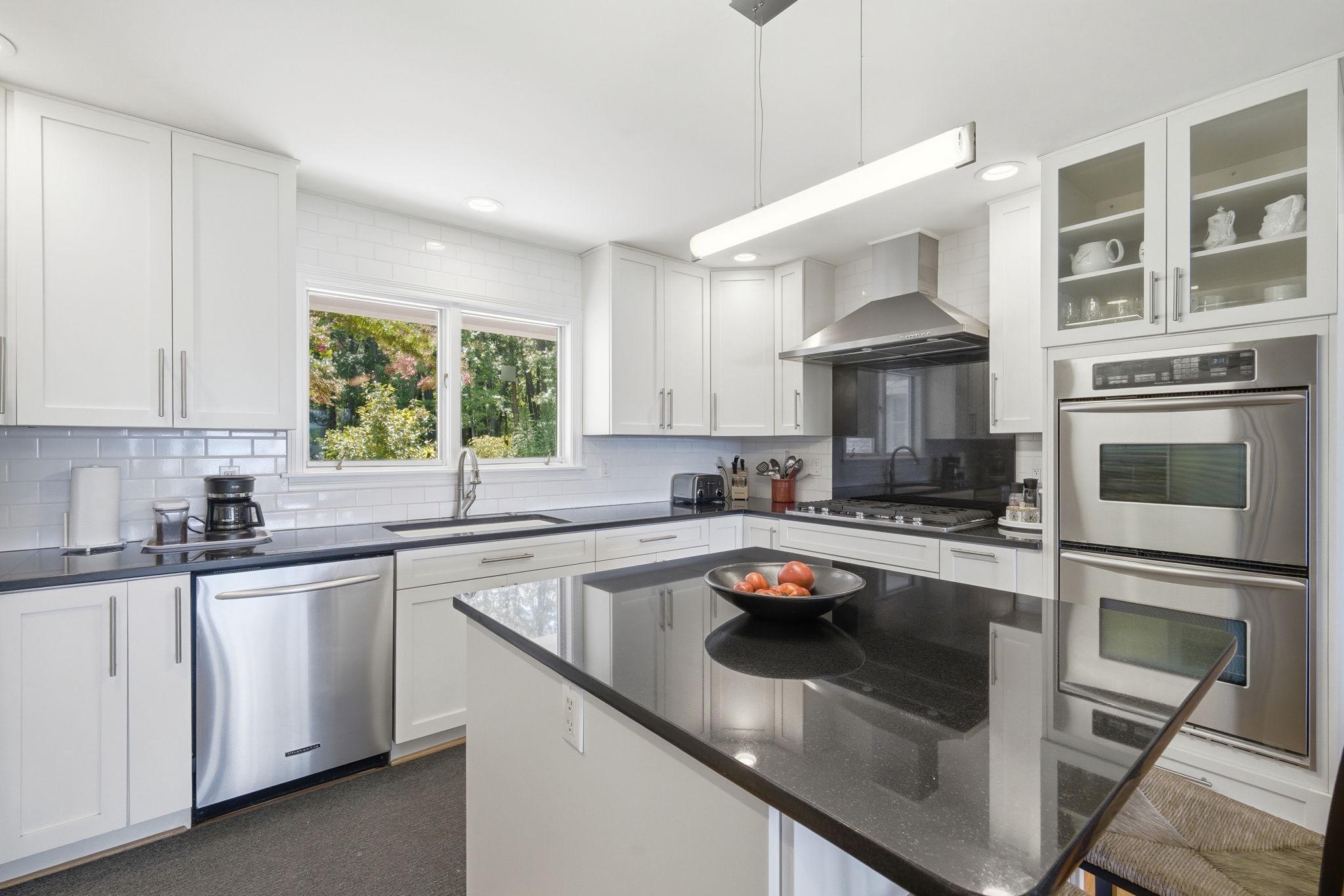 27476 TRAVELERS REST COURT