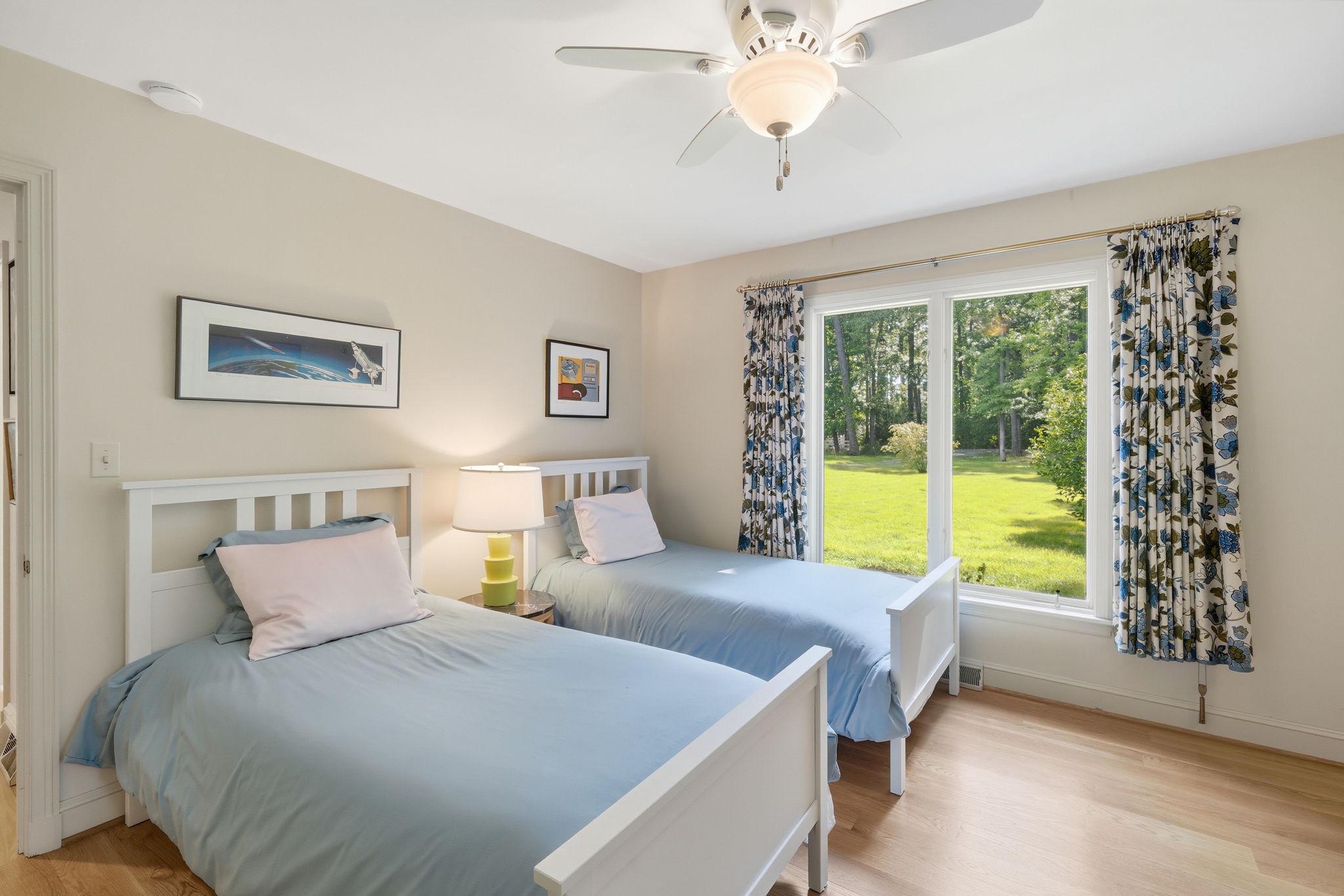 27476 TRAVELERS REST COURT