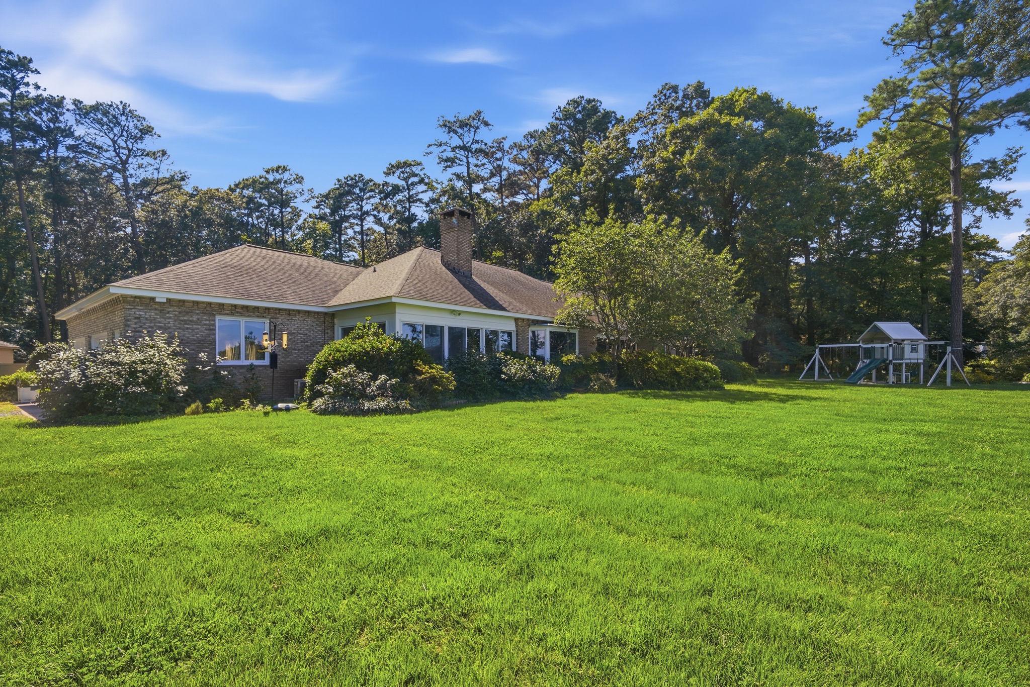 27476 TRAVELERS REST COURT