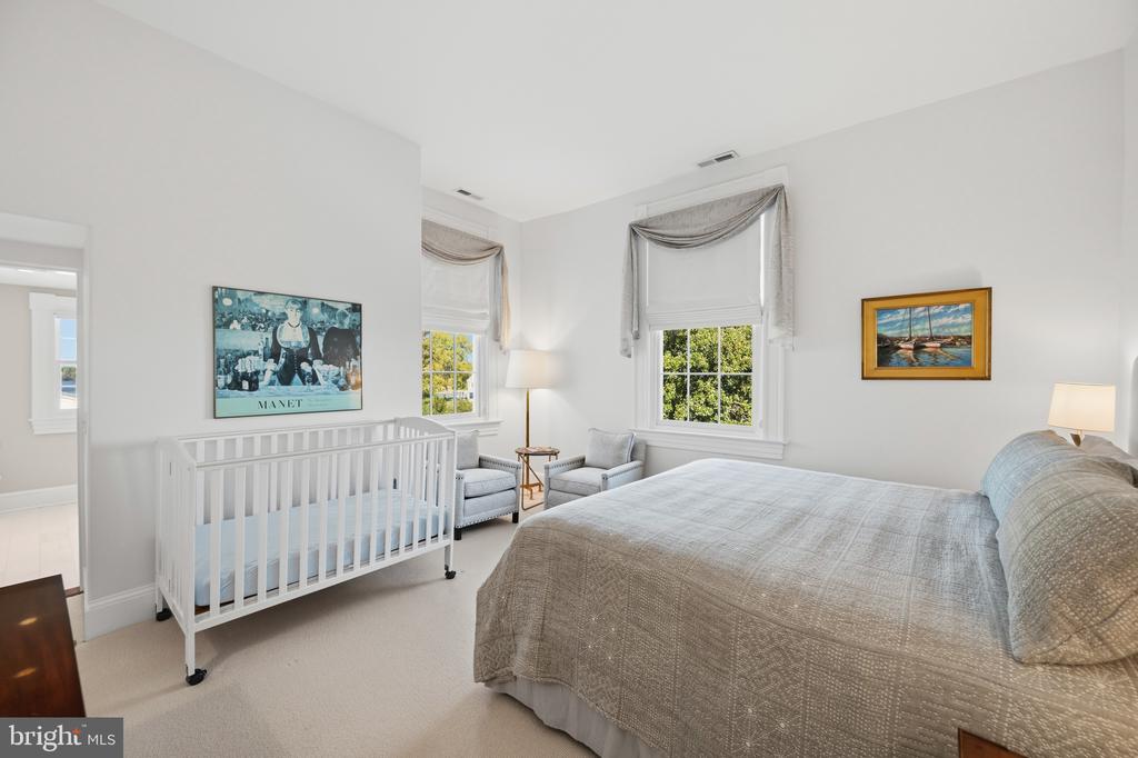 26546 PRESQUILE FARM DRIVE
