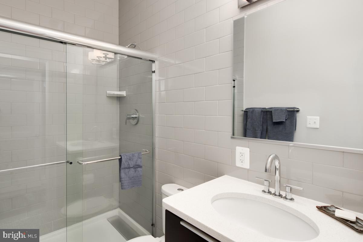 1811 WYOMING AVENUE NW Unit: 44