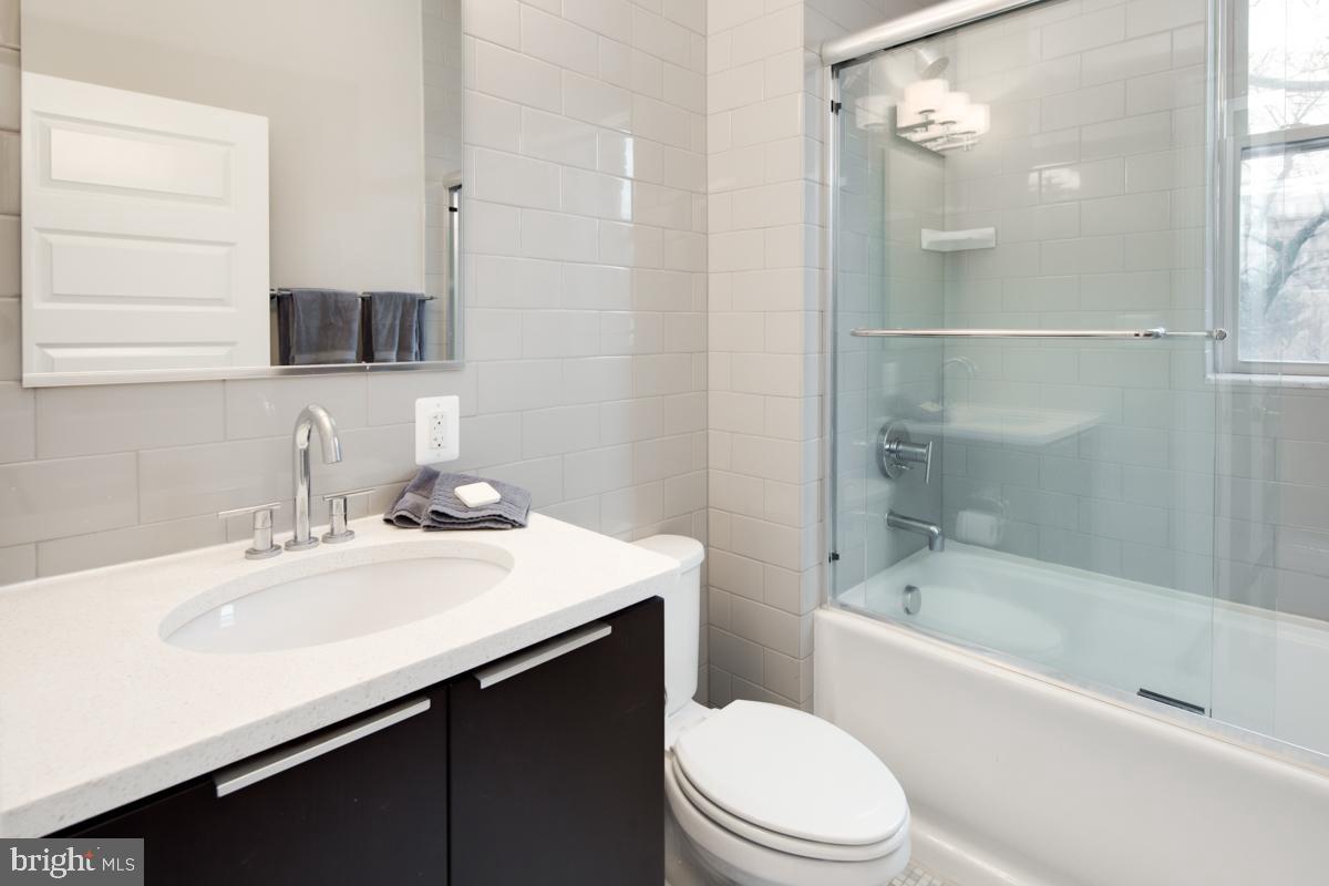 1811 WYOMING AVENUE NW Unit: 44