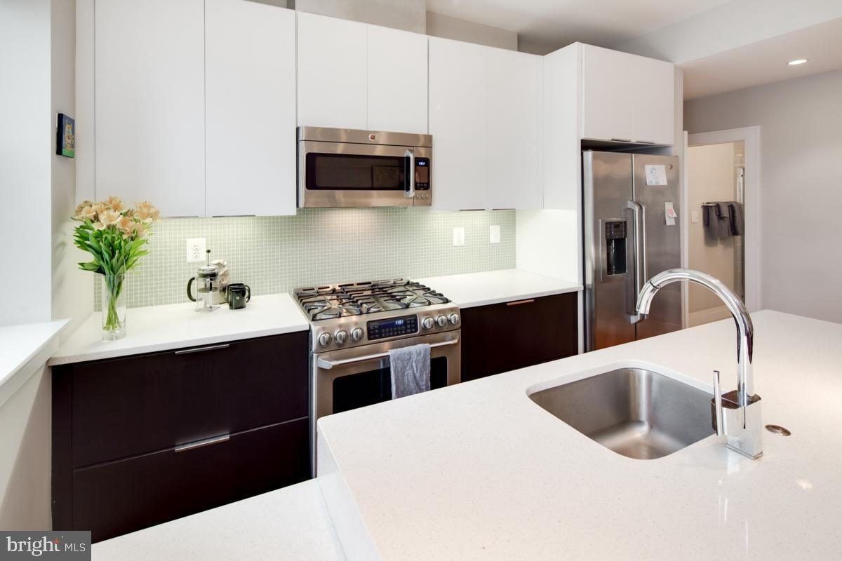 1811 WYOMING AVENUE NW Unit: 44