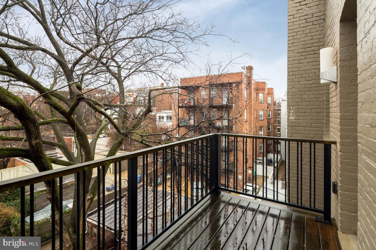 1811 WYOMING AVENUE NW Unit: 44