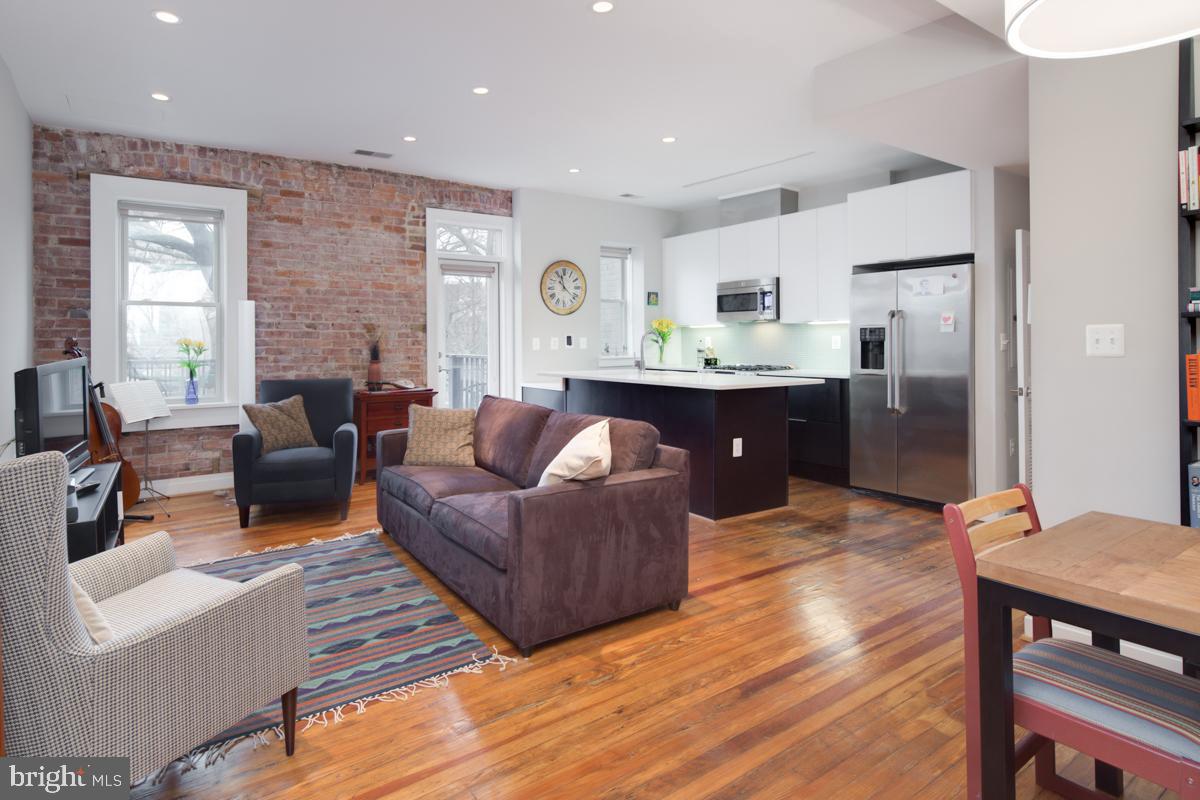 1811 WYOMING AVENUE NW Unit: 44