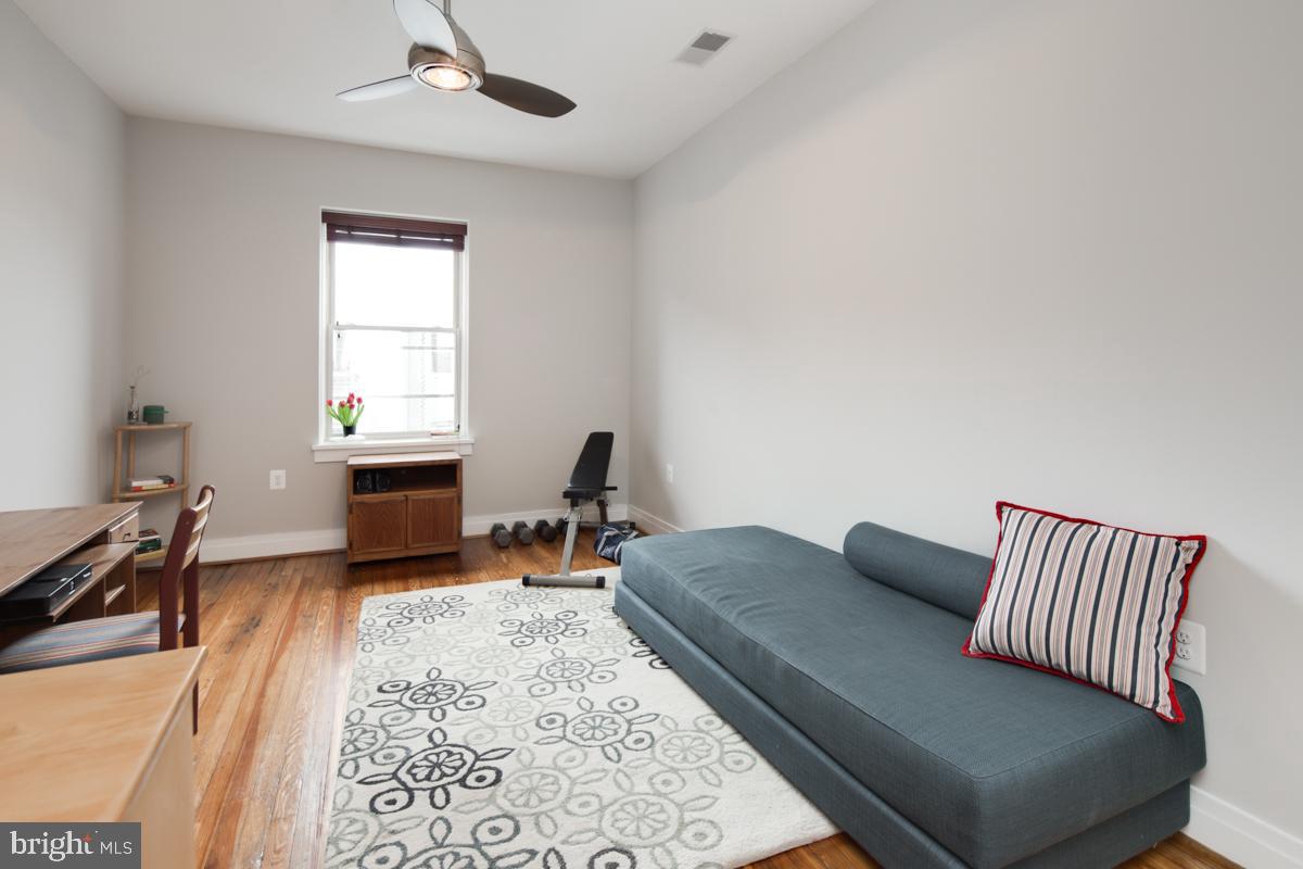 1811 WYOMING AVENUE NW Unit: 44