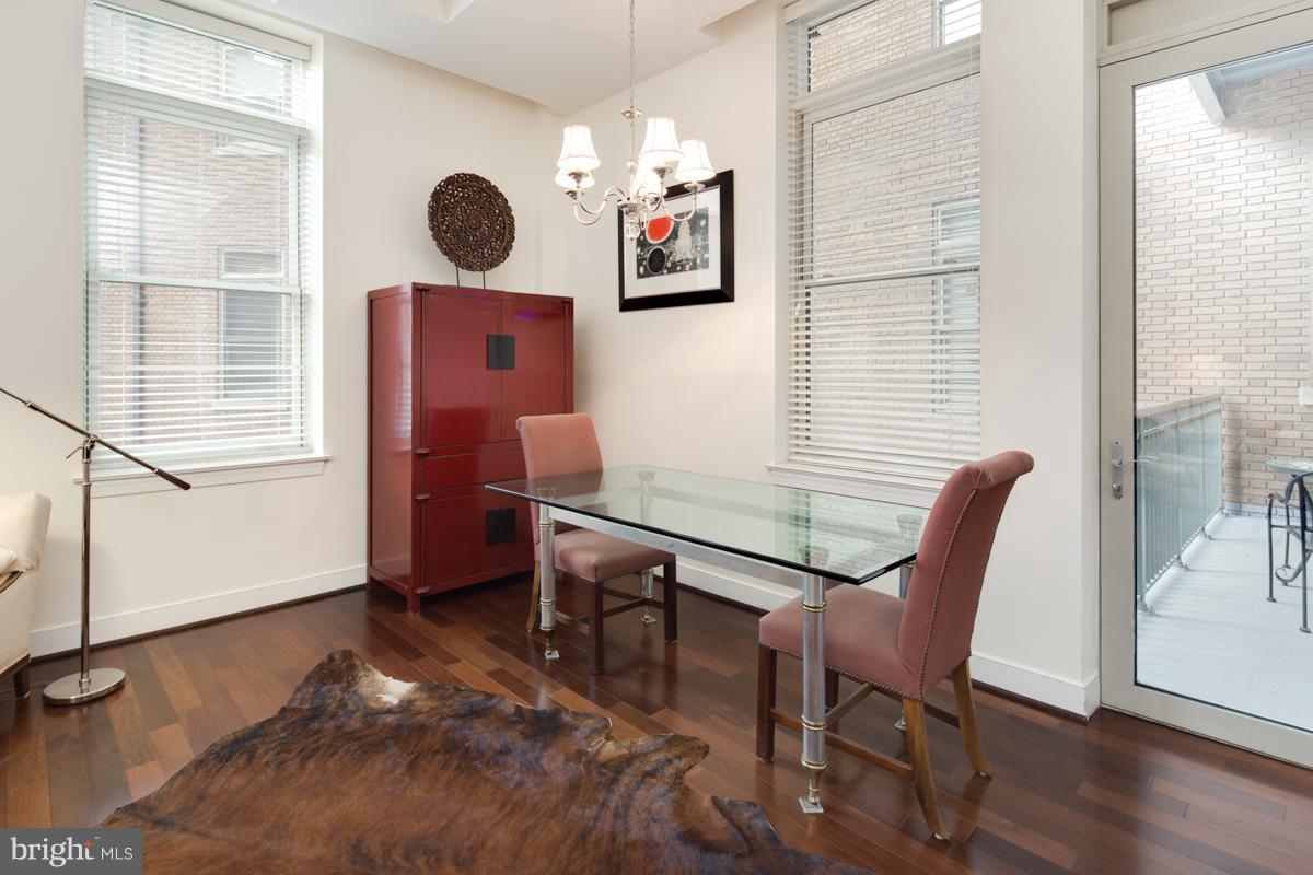 2425 L STREET NW Unit: 329