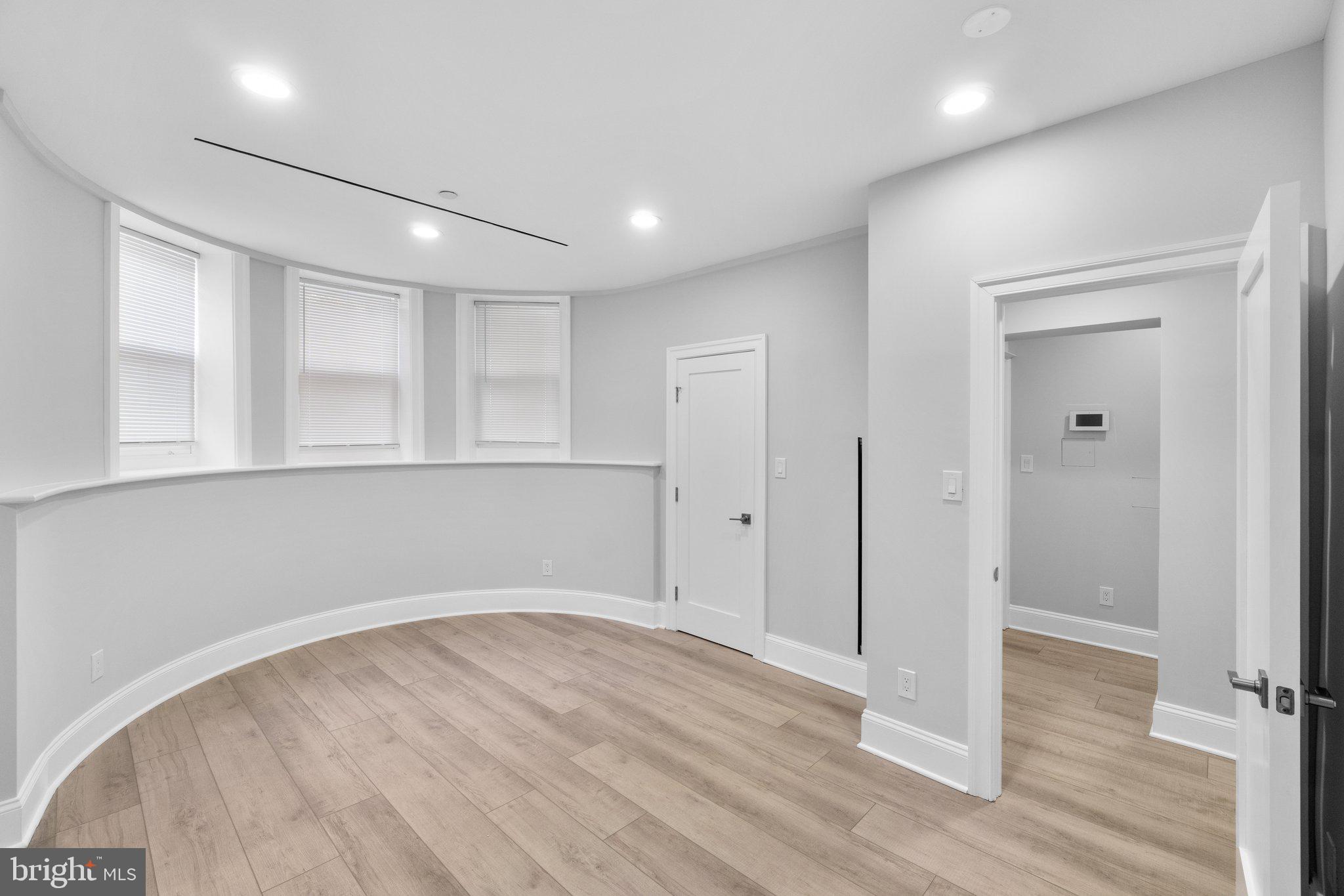 2112 Wyoming AVENUE NW Unit: 2