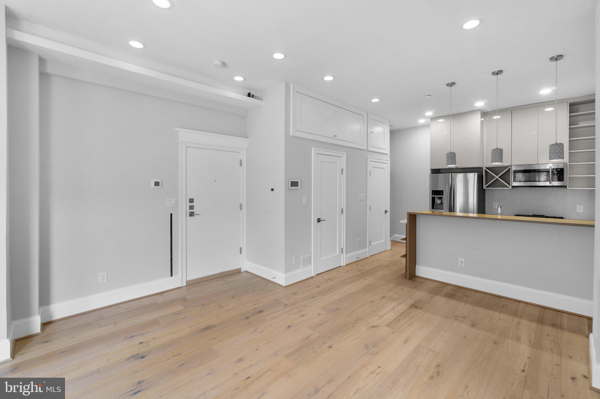 2112 Wyoming AVENUE NW Unit: 2