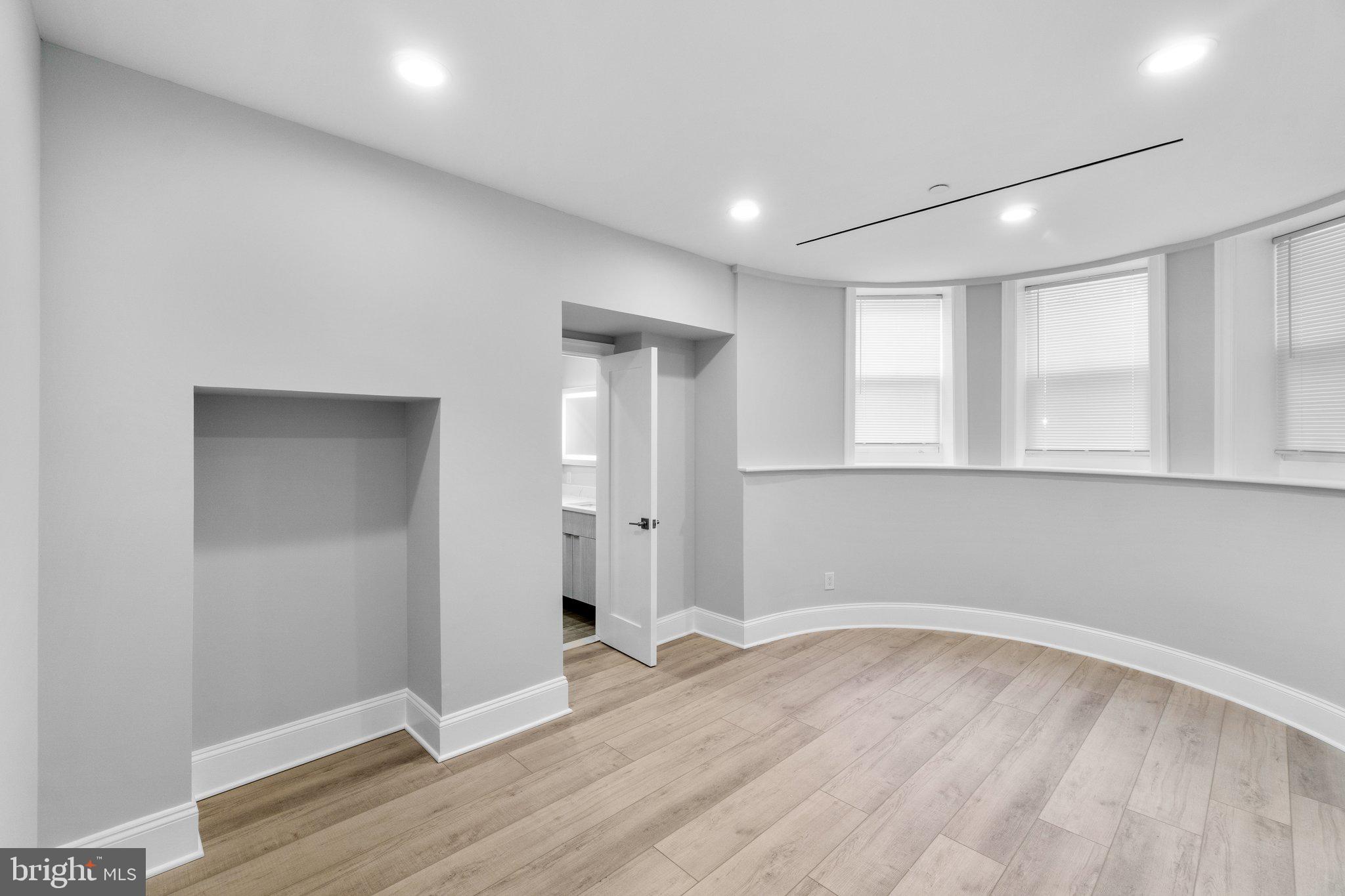 2112 Wyoming AVENUE NW Unit: 2