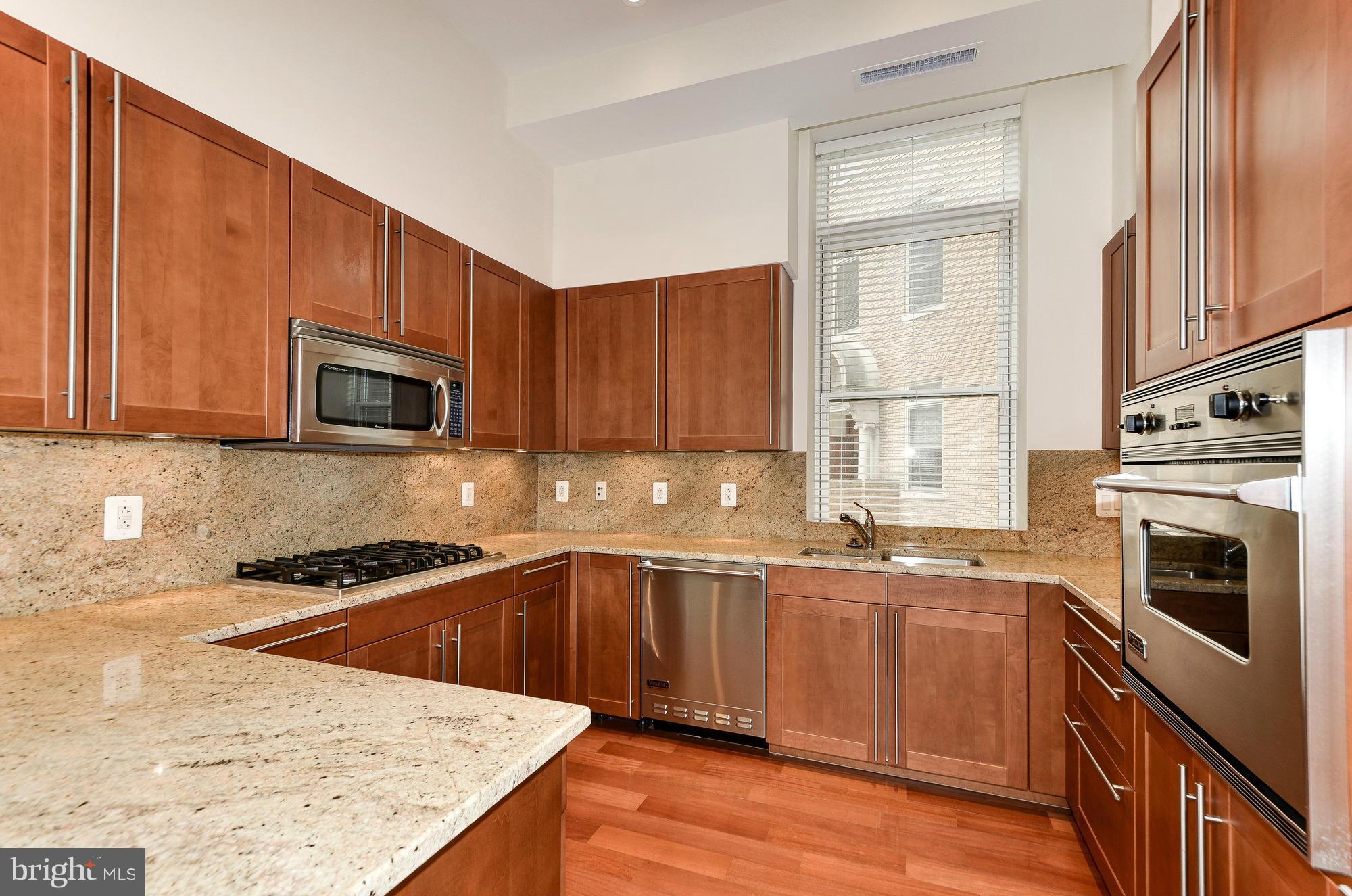 2425 L St NW #226