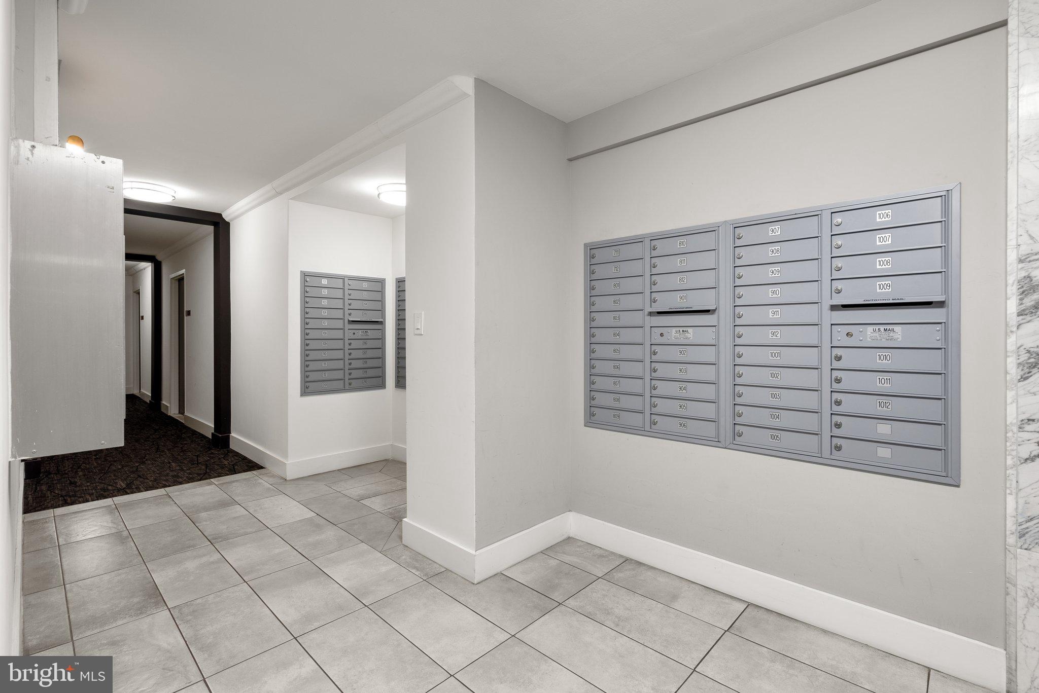 2030 F Street NW Unit: 1010