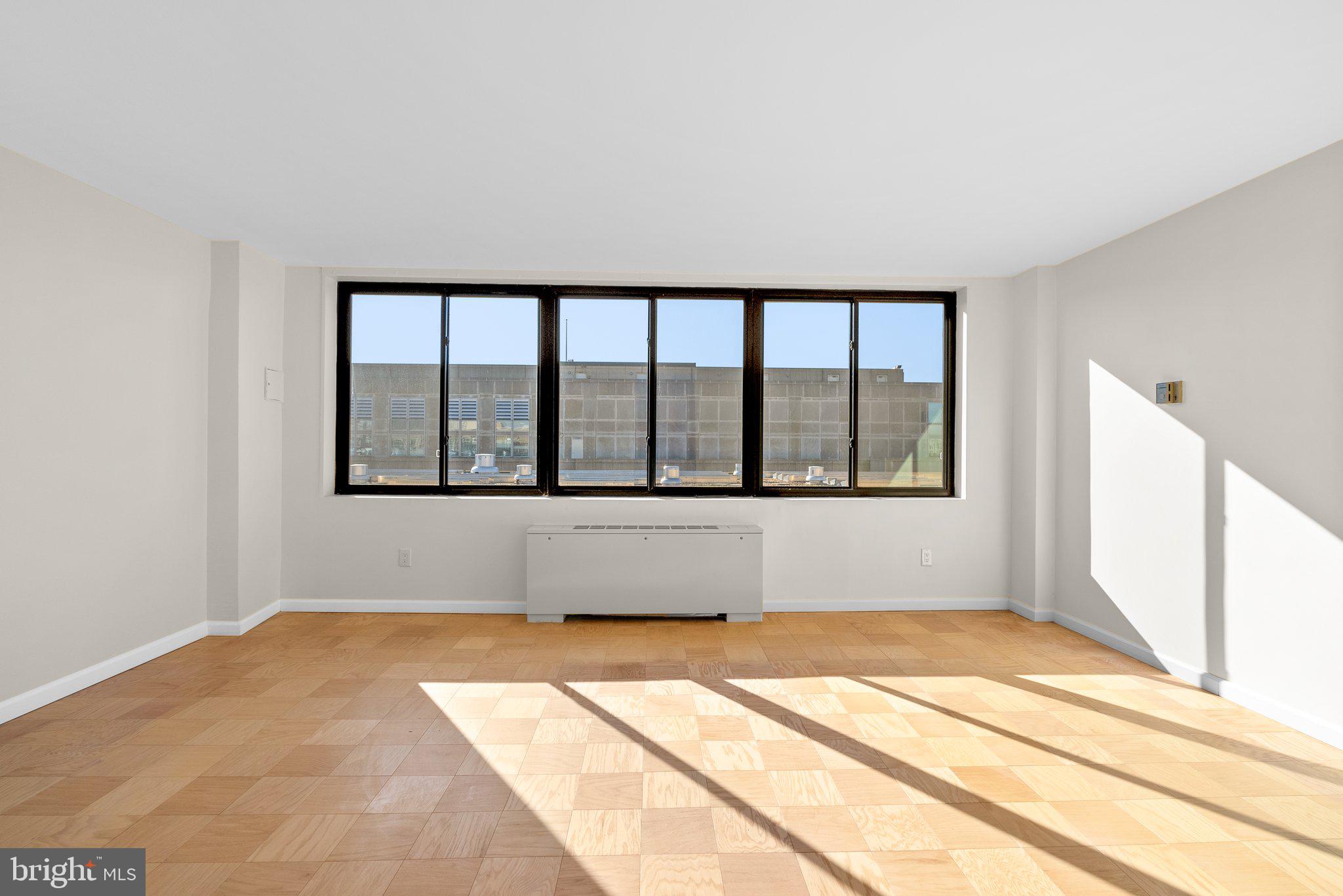 2030 F Street NW Unit: 1010