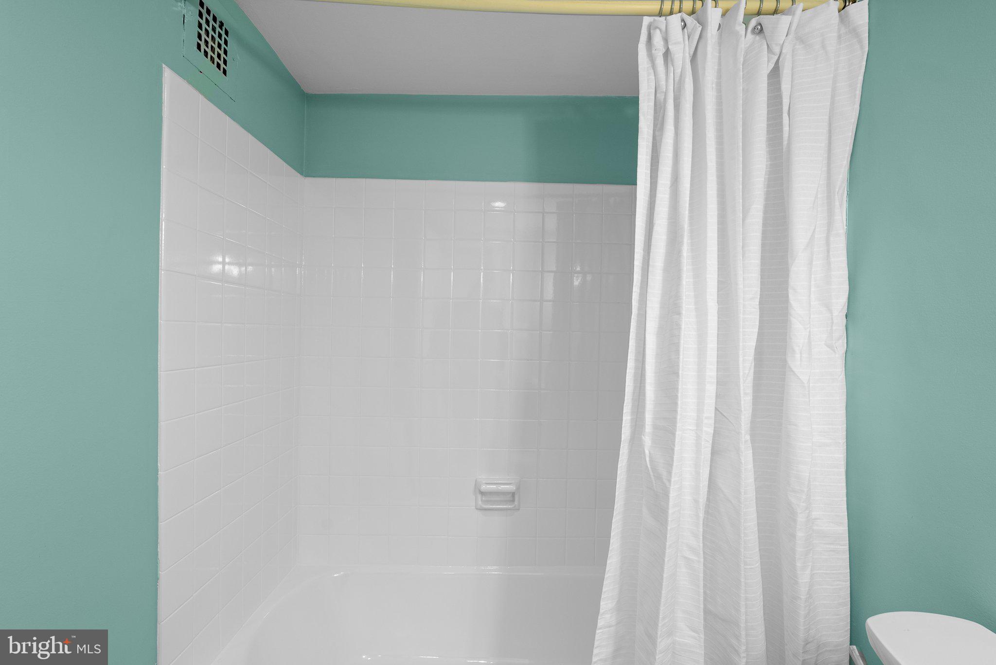 2030 F Street NW Unit: 1010