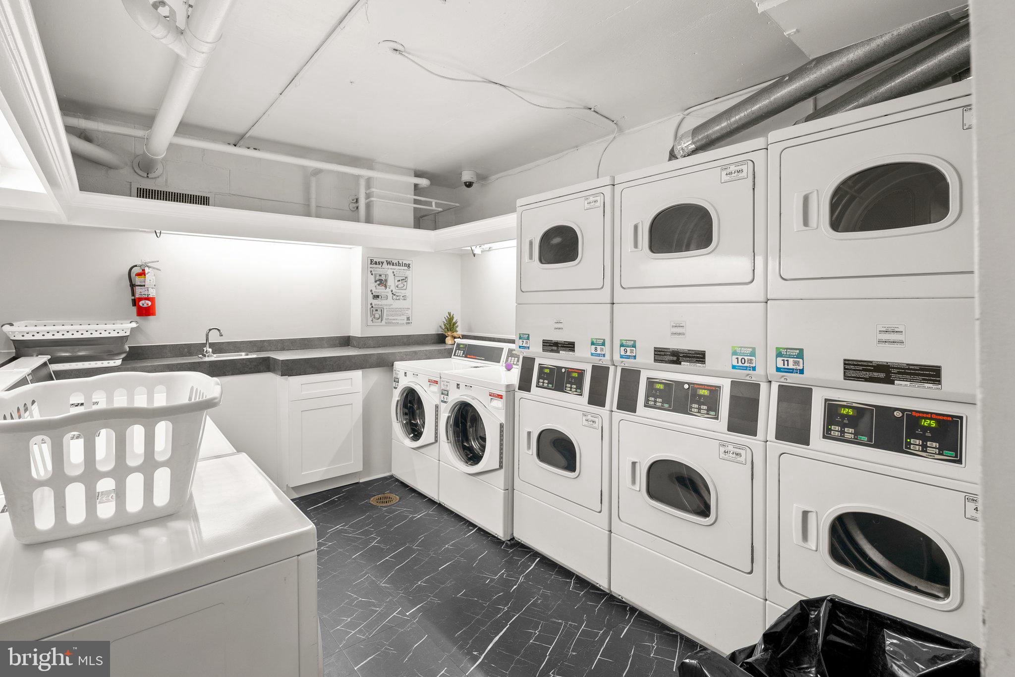 2030 F Street NW Unit: 1010