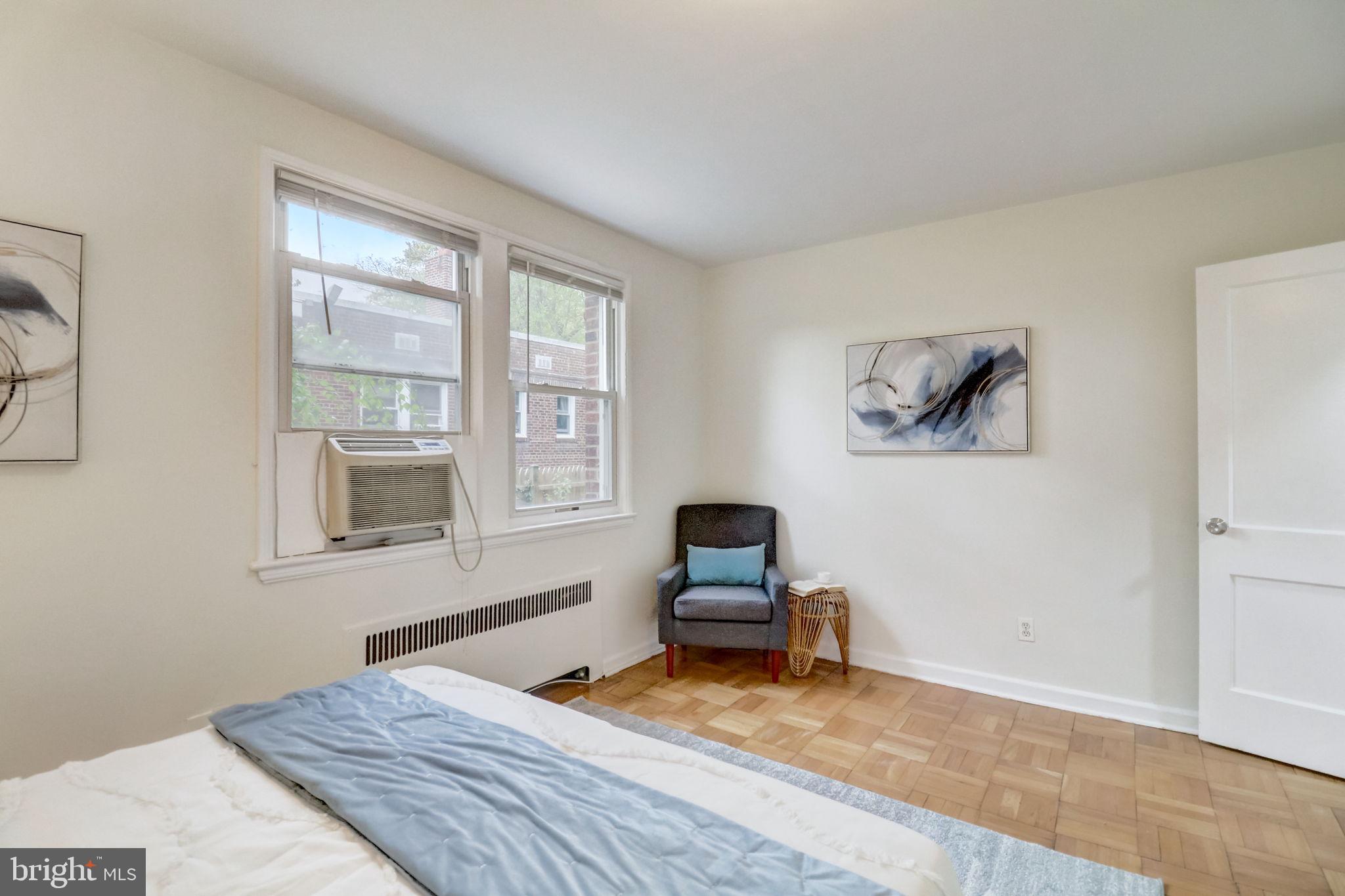 4029 Benton St NW #102