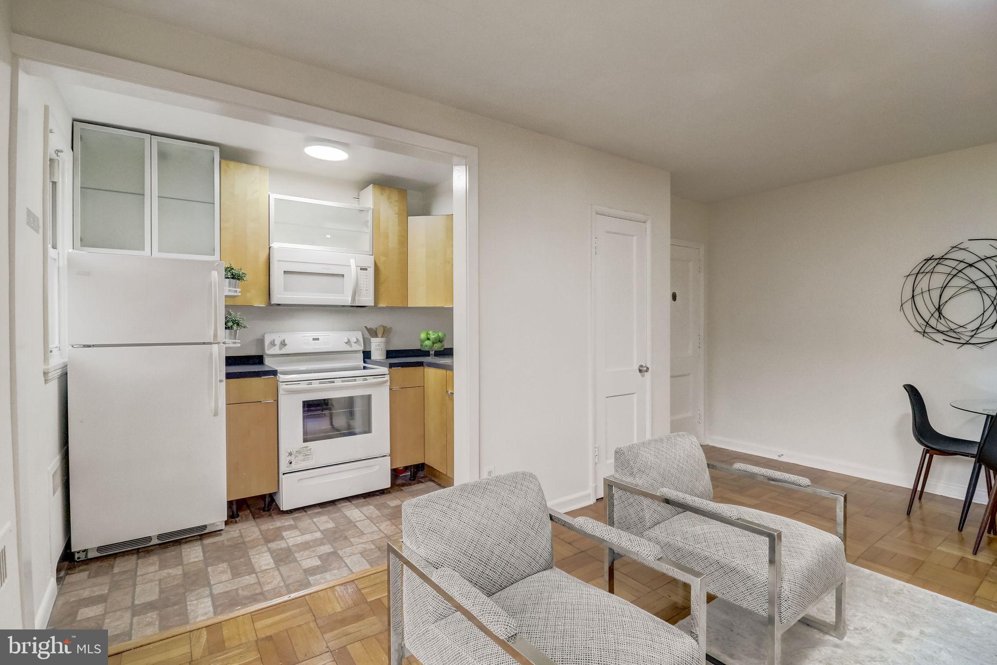 4029 Benton St NW #102