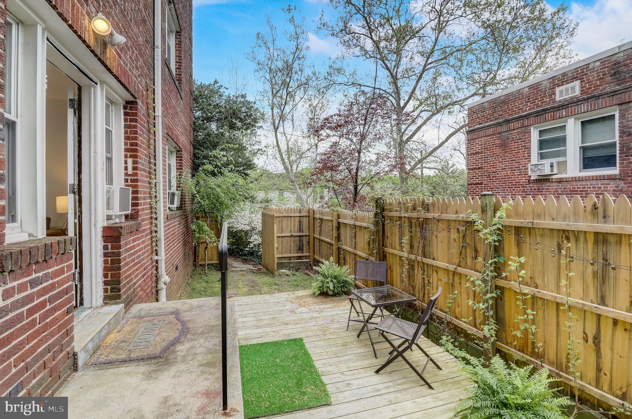 4029 Benton St NW #102
