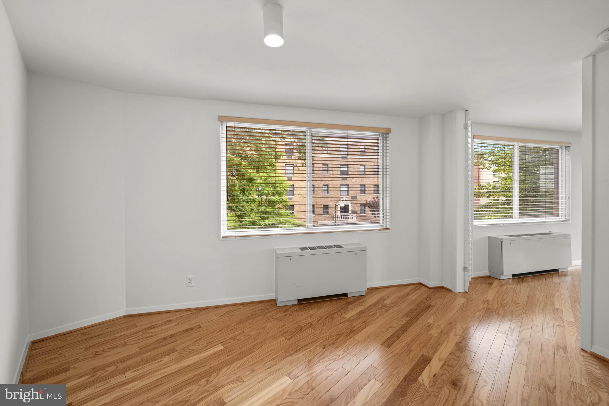 2829 Connecticut Ave NW #401