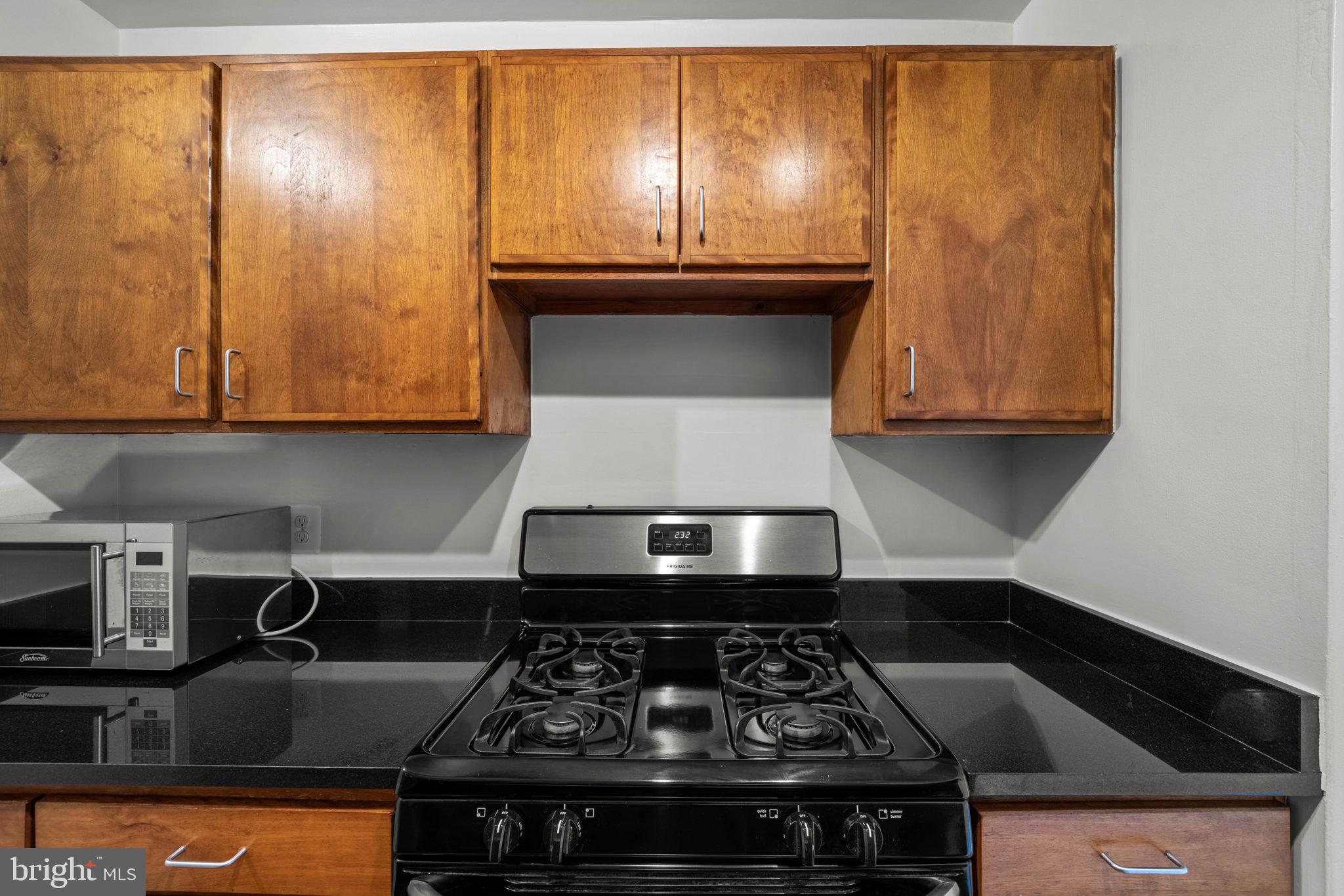 2829 Connecticut Ave NW #401