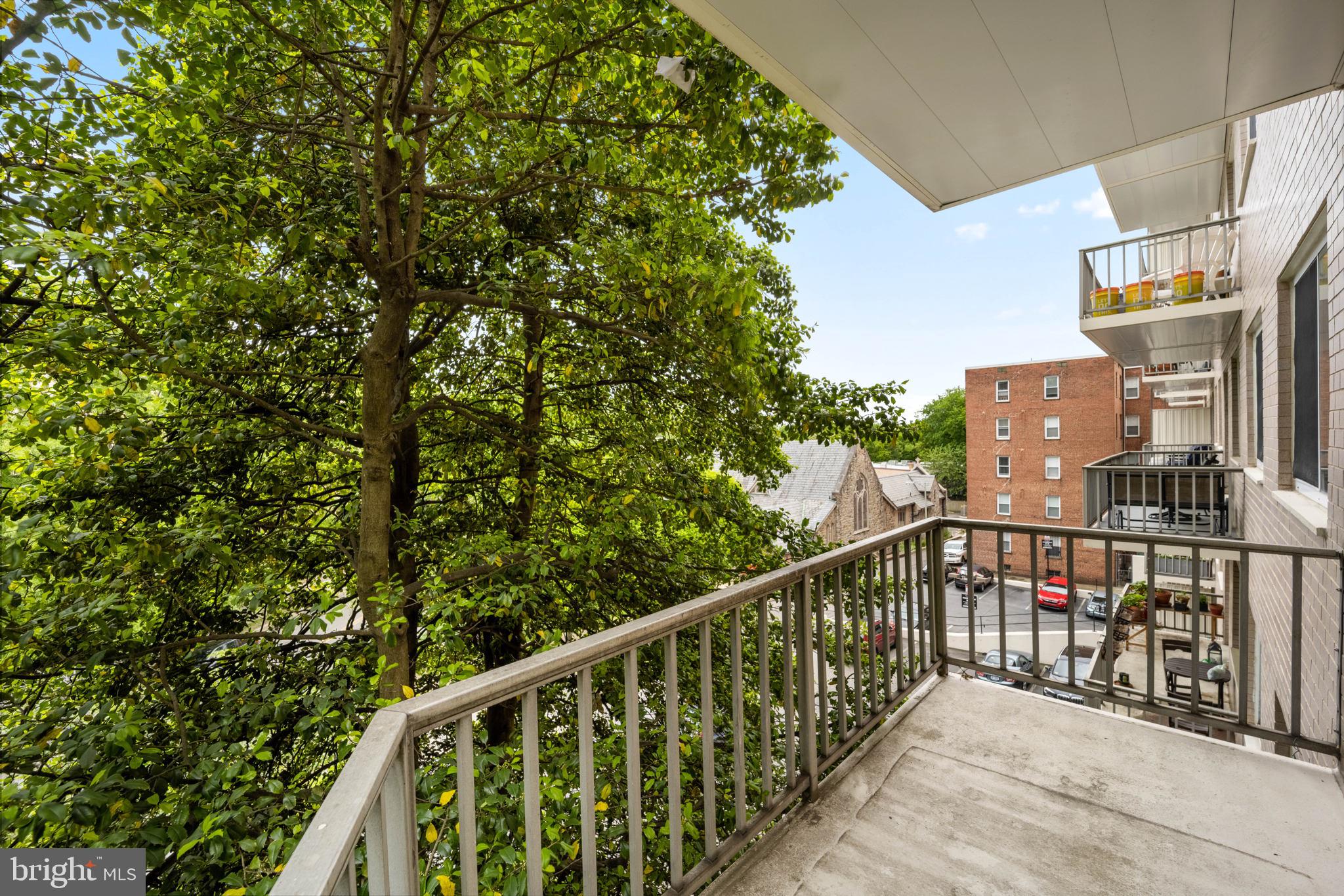 2829 Connecticut Ave NW #401