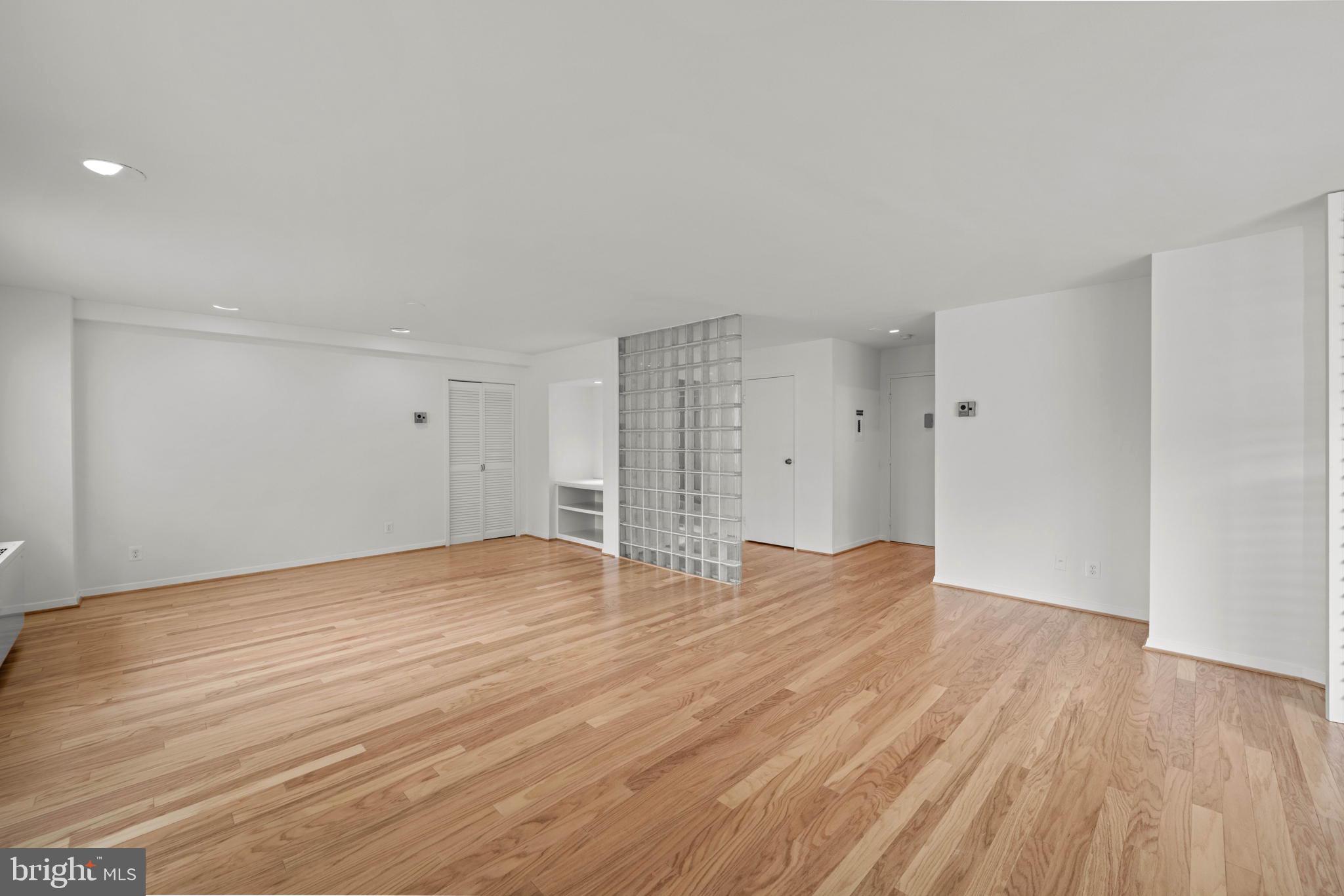 2829 Connecticut Ave NW #401