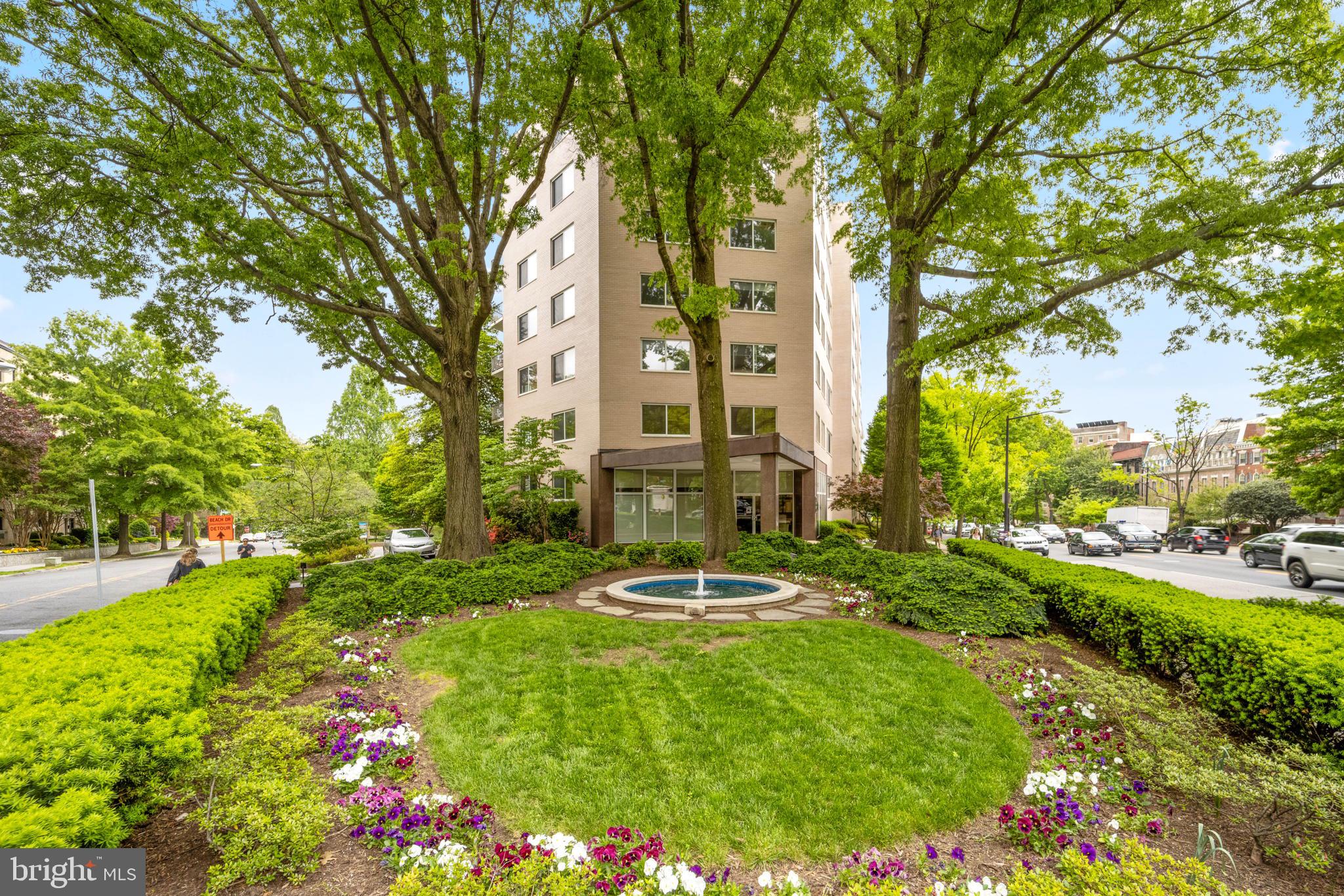 2829 Connecticut Ave NW #401