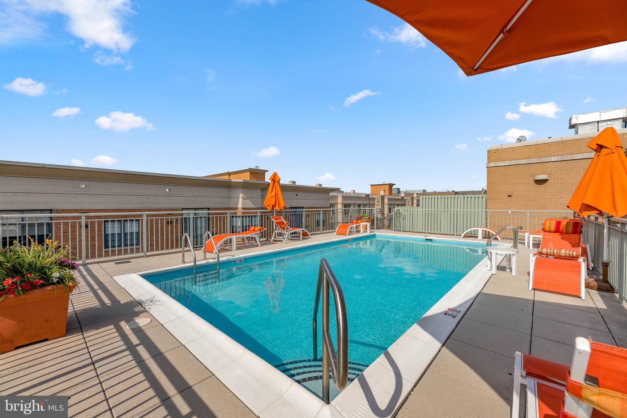 2425 L ST NW #440