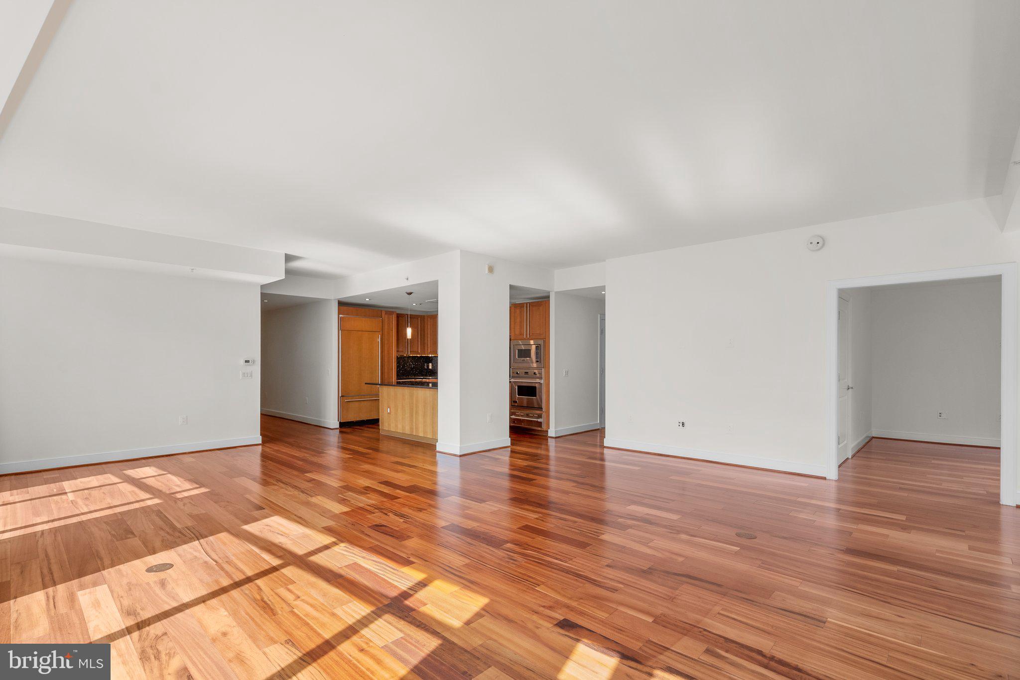 2425 L ST NW #440