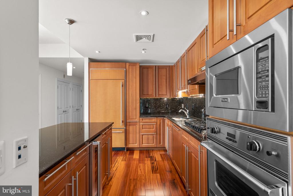 2425 L ST NW #440