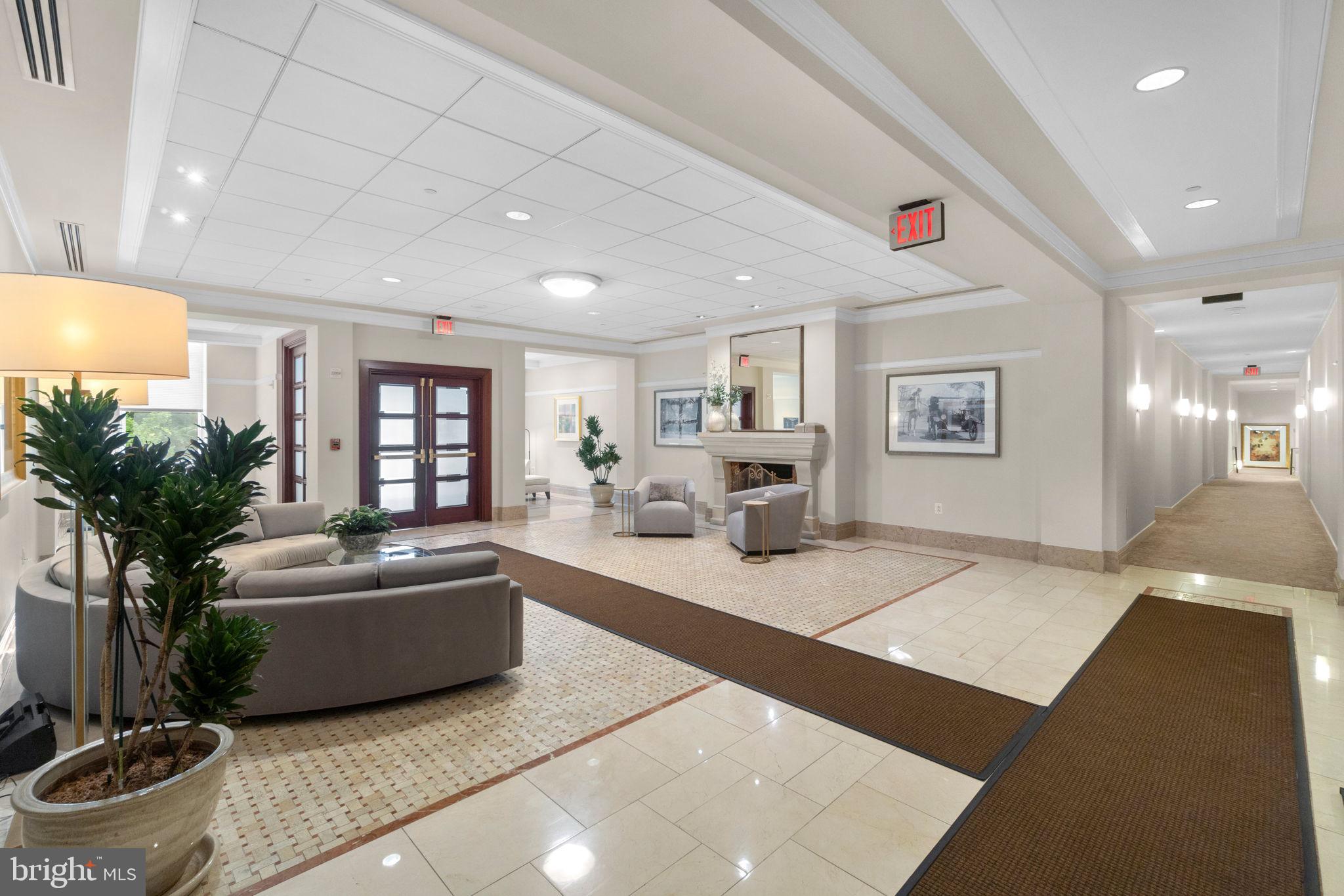2425 L ST NW #440