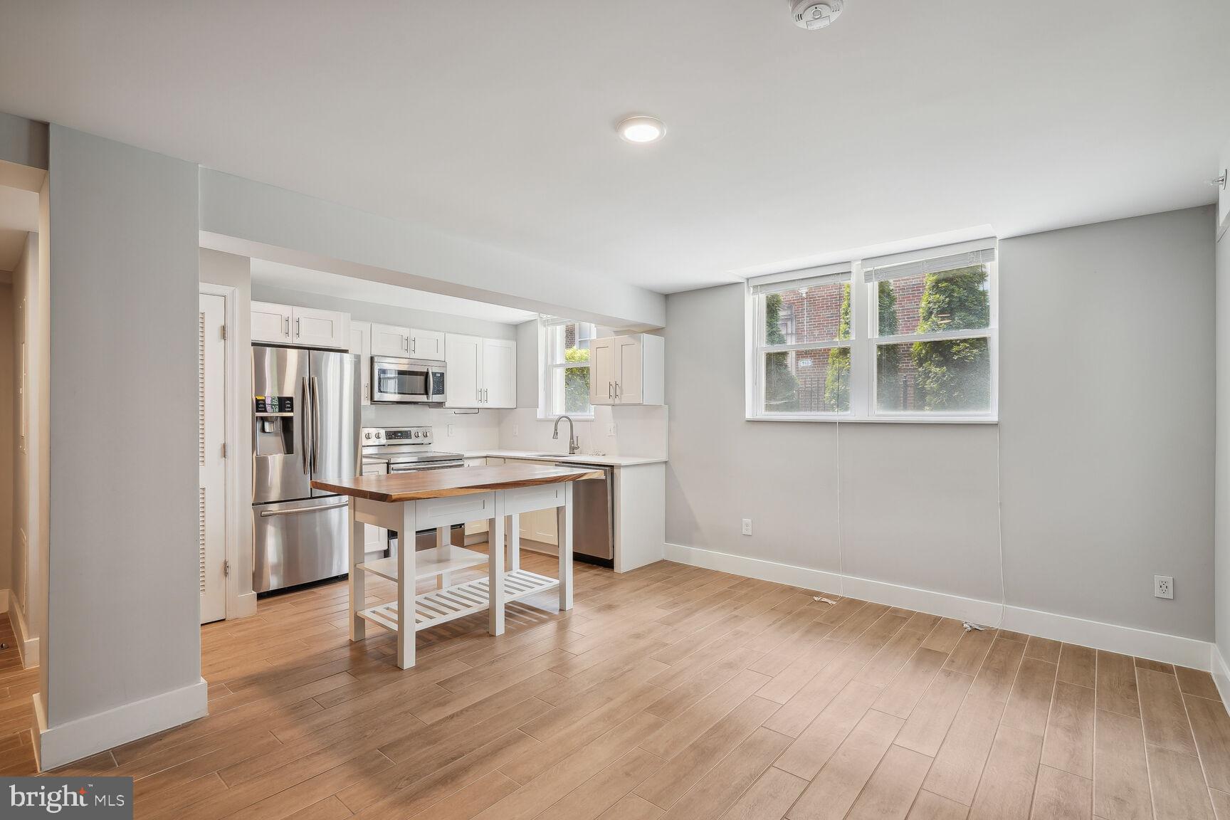 906 GALLATIN ST NW #101