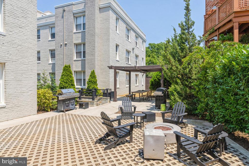 906 GALLATIN ST NW #101