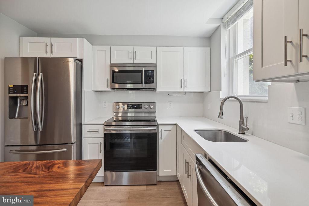906 GALLATIN ST NW #101