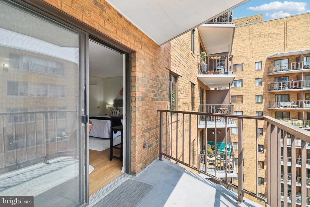 1718 P St NW #717