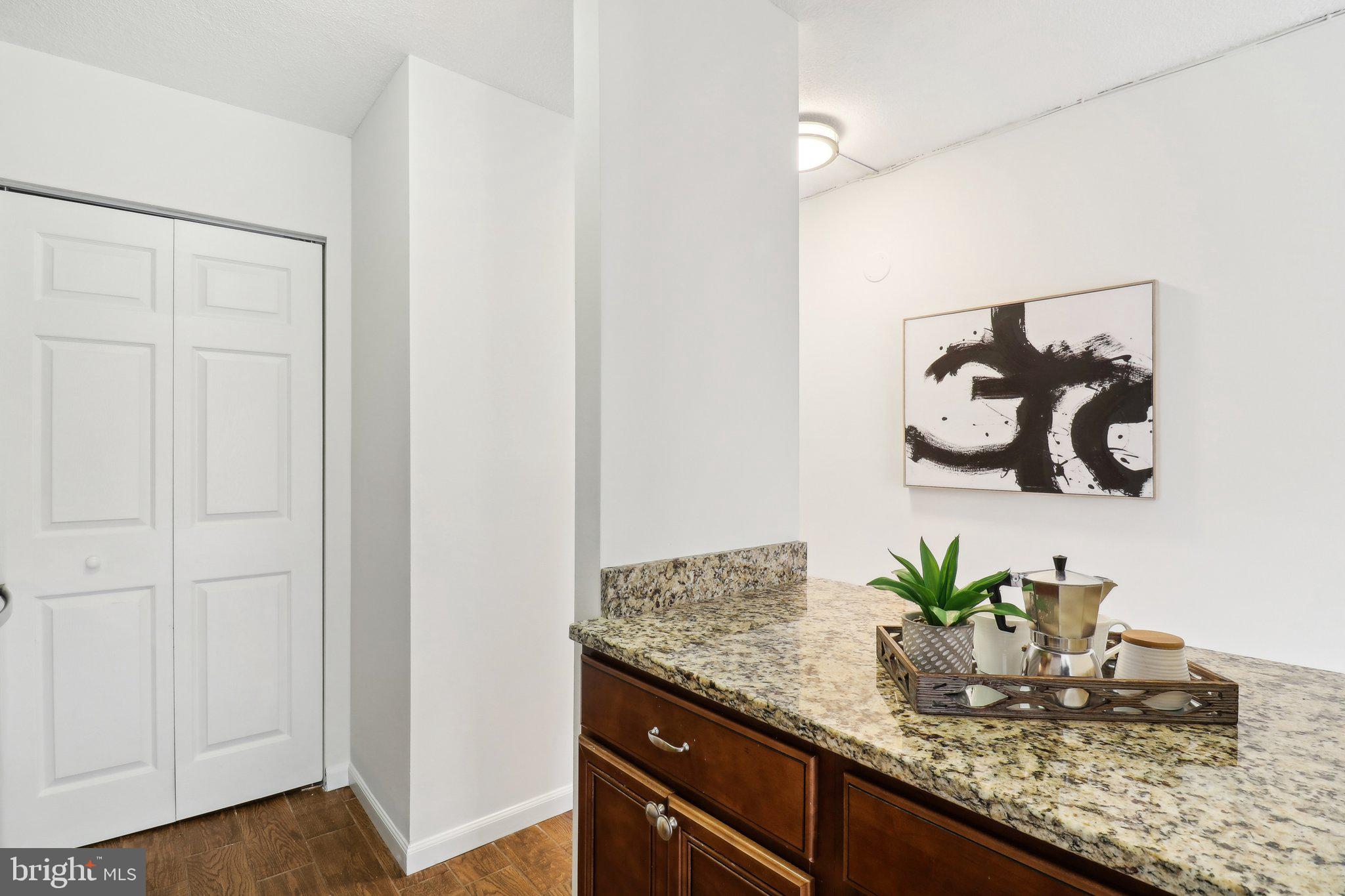1718 P St NW #717
