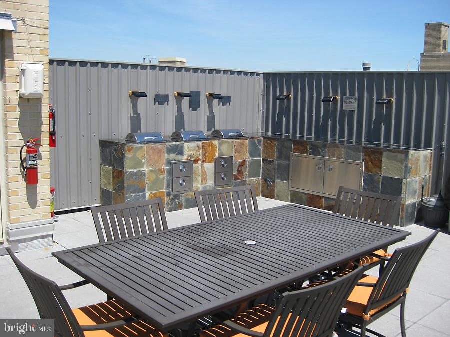 1711 Massachusetts Ave NW #602
