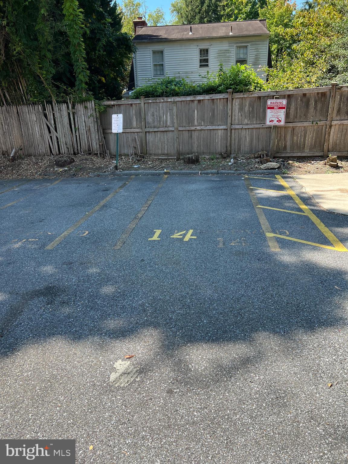 4570 MACARTHUR BLVD NW #209