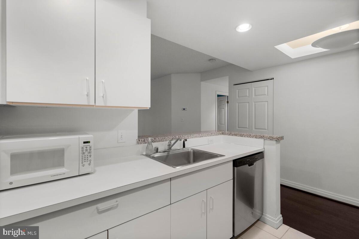 2301 N ST NW #202